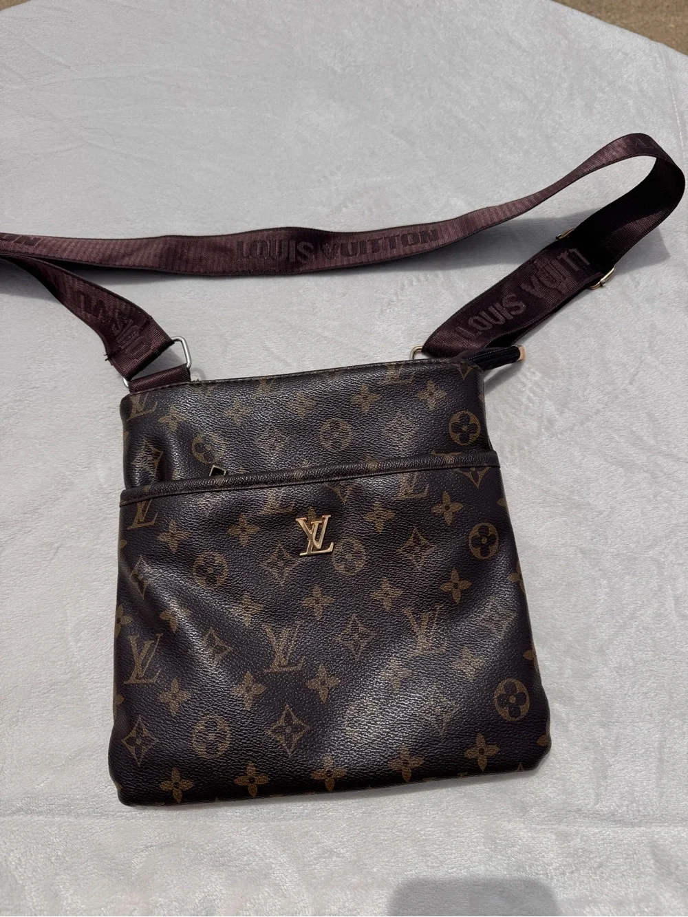 Louis Vuitton Monogram & Damier Brown Crossbody Bag with Gold LV Emblem - Picture 13 of 13